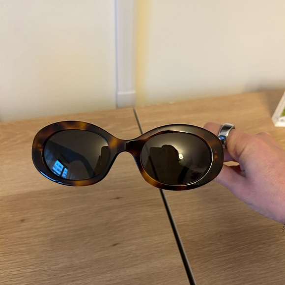Celine triomphe oval sunglasses, 52mm - Picture 3 of 4
